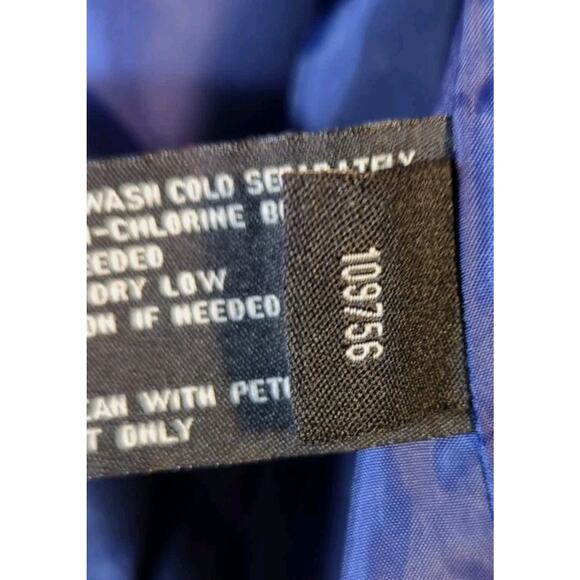 London Fog Women's Purple Raincoat Size Medium Button up/Belted85 - Picture 9 of 9